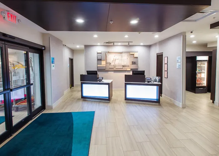 Holiday Inn Express Hotel & Suites Harriman By Ihg